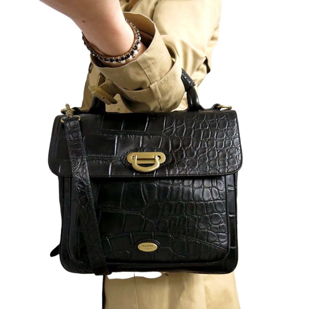 Gold Pfeil Croc Embossed Calf Leather Shoulder Handbag in Black
